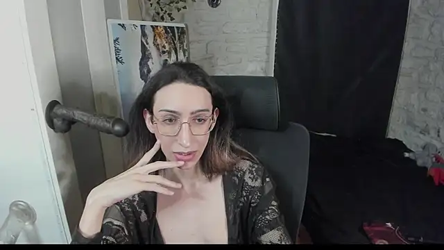 Snapshot of Mayala__ chatting on 03/09/25, 11:25 Mayala online show from 03/09/25, 11:25