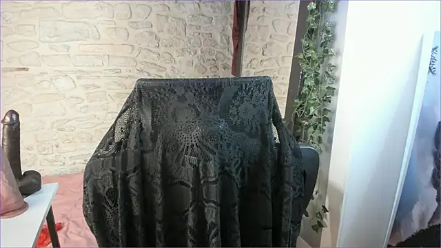 Snapshot of Mayala__ chatting on 11/01/25, 04:31 Mayala online show from 11/01/25, 04:31