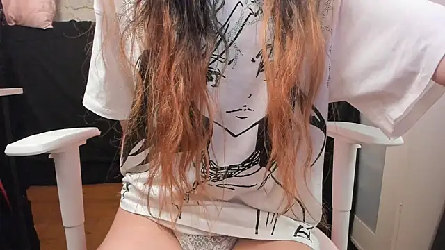 Mayala   online show from 04/18/26, 07:58