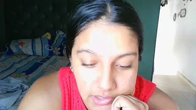 almaswan1 online show from 12/15/25, 06:01