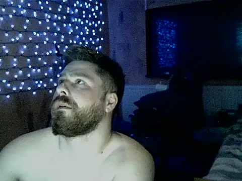 Snapshot of berisha_bezo chatting on 03/14/26, 05:51 berisha bezo online show from 03/14/26, 05:51