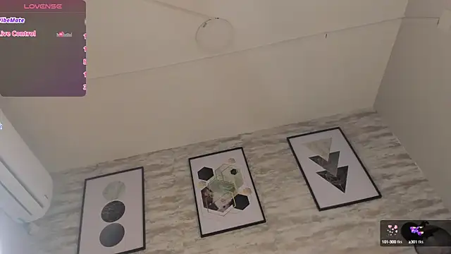 Snapshot of mia_slutty_ chatting on 01/21/25, 06:00 mia slutty online show from 01/21/25, 06:00