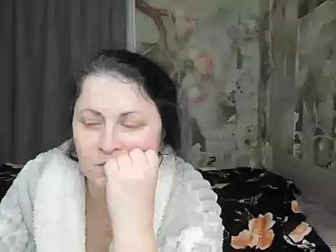 Lillian2 online show from 03/06/26, 04:47