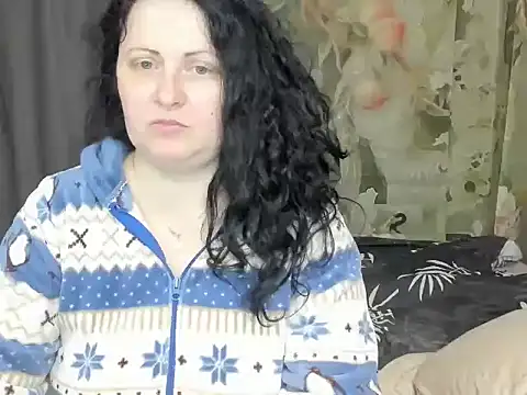 Lillian2 online show from 04/26/26, 07:11