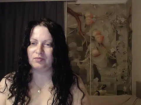 Snapshot of Lillian2 chatting on 07/23/26, 09:13 Lillian2 online show from 07/23/26, 09:13