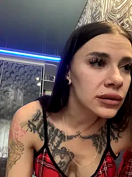 Queen of pain online show from 09/27/25, 08:08