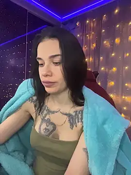 Queen of pain online show from 12/17/25, 06:19