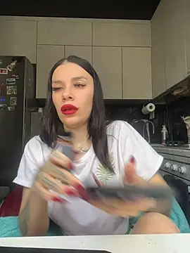 Queen of pain online show from 03/16/26, 06:28