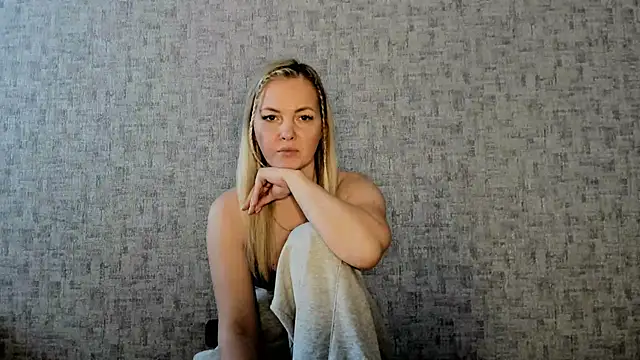 iam Venus online show from 02/23/26, 11:51