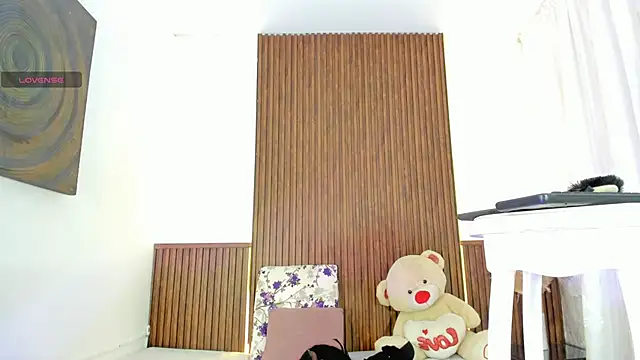 BunnyHotsx online show from 09/21/25, 06:15