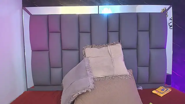  MiaBrown  online show from 01/15/26, 12:10