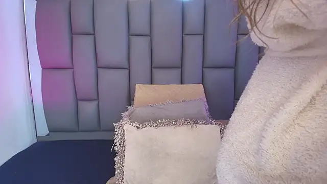  MiaBrown  online show from 03/05/26, 12:12