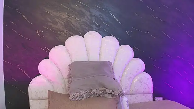  MiaBrown  online show from 03/16/26, 12:09