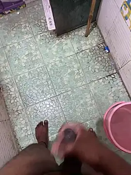 Snapshot of Honeydick7 chatting on 03/18/25, 08:03 Honeydick7 online show from 03/18/25, 08:03