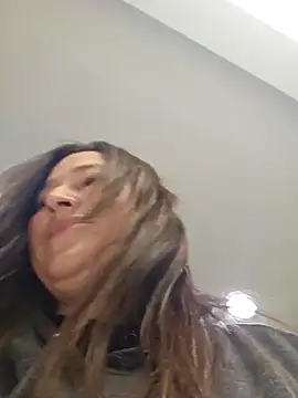 angelbaby1998 online show from 01/05/25, 07:17