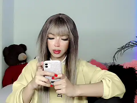 Tanedra collings online show from 12/11/24, 04:49