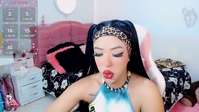 Tanedra collings online show from 09/12/25, 02:55