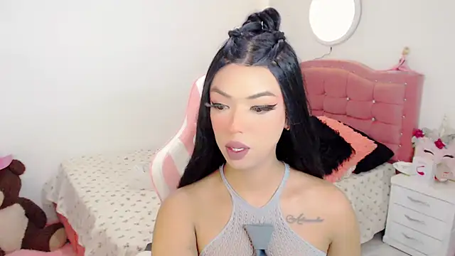 Tanedra collings online show from 09/27/25, 03:33