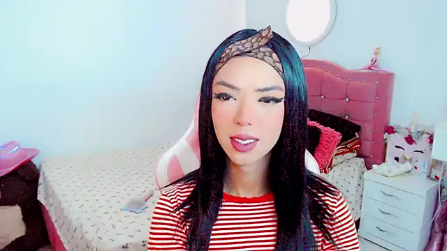 Tanedra collings online show from 10/09/25, 03:48