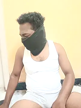 Snapshot of Tamil_paiyan012 chatting on 02/23/25, 05:23 Tamil paiyan012 online show from 02/23/25, 05:23