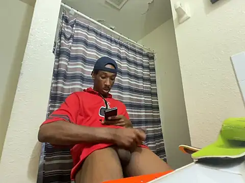 Snapshot of Z3US_UP_1 chatting on 10/12/25, 07:40 Z3US UP 1 online show from 10/12/25, 07:40