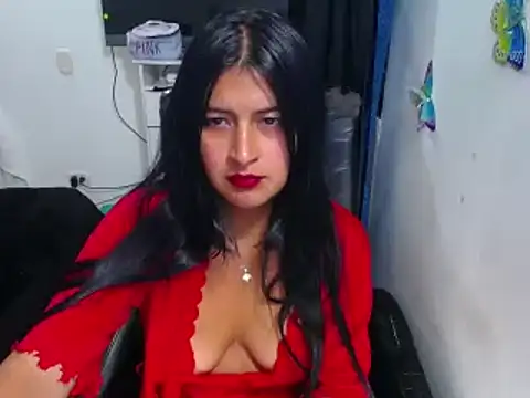 Yunhot  online show from 02/16/25, 12:52