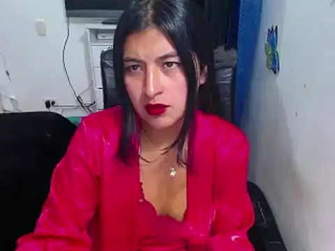 Yunhot  online show from 03/22/25, 07:53