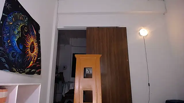 yselahot online show from 03/18/26, 12:19