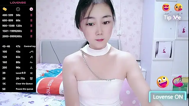 Snapshot of Elvira_baby chatting on 11/02/25, 02:36 Elvira baby online show from 11/02/25, 02:36