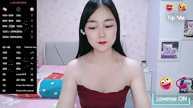 Elvira baby online show from 04/01/26, 01:41