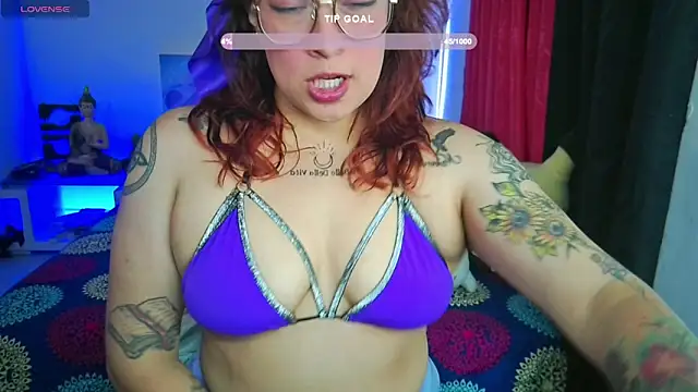 Snapshot of IamZaylu chatting on 12/20/24, 02:41 IamZaylu online show from 12/20/24, 02:41