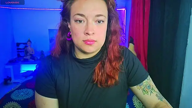 Snapshot of IamZaylu chatting on 12/23/24, 01:29 IamZaylu online show from 12/23/24, 01:29