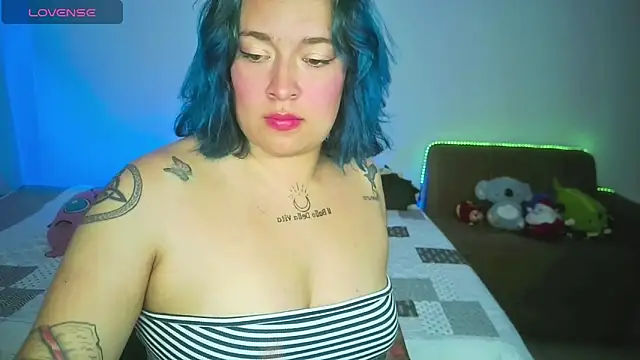 Snapshot of IamZaylu chatting on 03/13/25, 04:27 IamZaylu online show from 03/13/25, 04:27