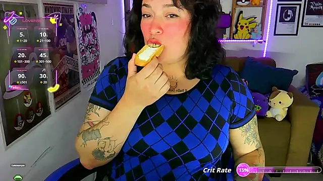 Snapshot of IamZaylu chatting on 10/06/25, 06:33 IamZaylu online show from 10/06/25, 06:33