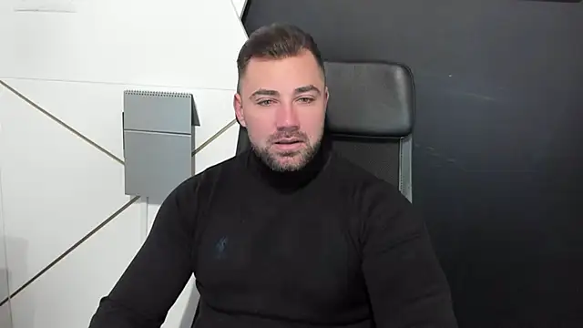Snapshot of DuncanStone chatting on 02/19/25, 05:05 DuncanStone online show from 02/19/25, 05:05