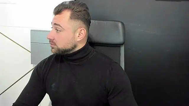 Snapshot of DuncanStone chatting on 02/19/25, 08:12 DuncanStone online show from 02/19/25, 08:12