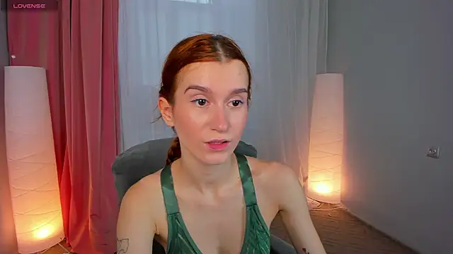 Sally Biscuit online show from 02/21/25, 10:28