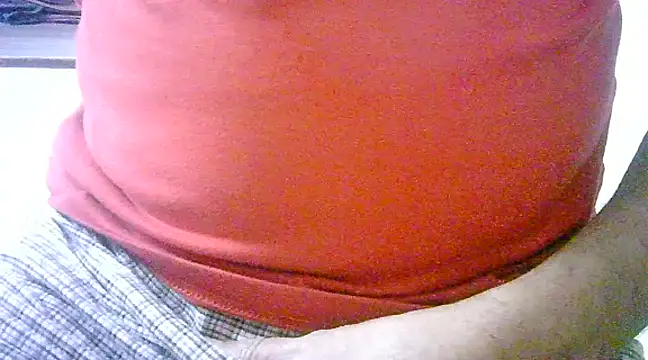 Snapshot of mrose8080 chatting on 03/04/25, 07:11 mrose8080 online show from 03/04/25, 07:11