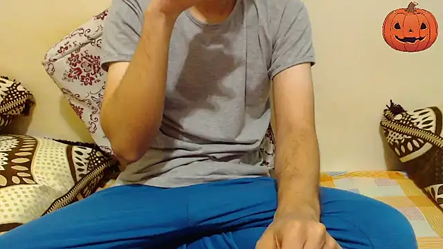 Alexdelarge323 online show from 10/10/25, 11:20