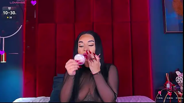 MadyLuxxx online show from 10/22/25, 06:40