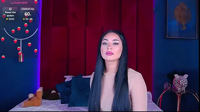 MadyLuxxx online show from 03/17/26, 07:39