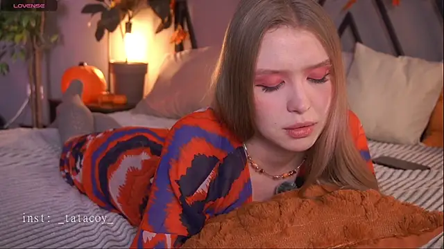 TataCoy online show from 11/21/25, 03:00