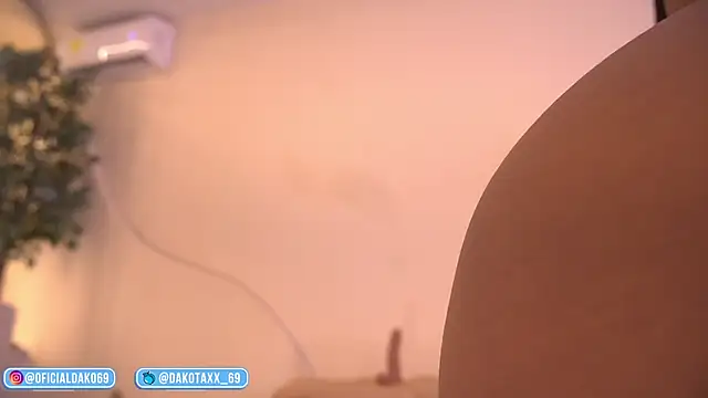 Dakota Lee online show from 03/24/26, 11:54