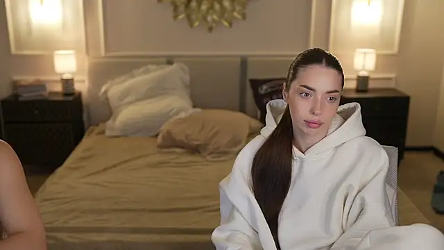 Snapshot of Jasmine_Flow chatting on 11/24/25, 08:03 Jasmine Flow online show from 11/24/25, 08:03