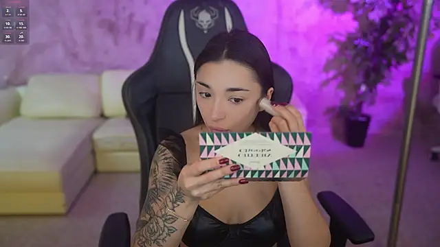 Snapshot of Jasmine_Flow chatting on 11/29/25, 08:17 Jasmine Flow online show from 11/29/25, 08:17