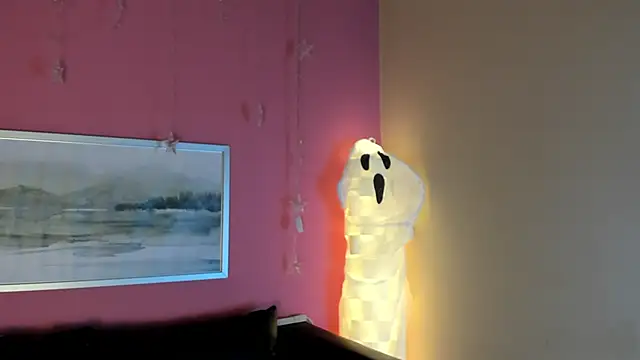 Tiffanysurez  online show from 10/09/25, 08:29