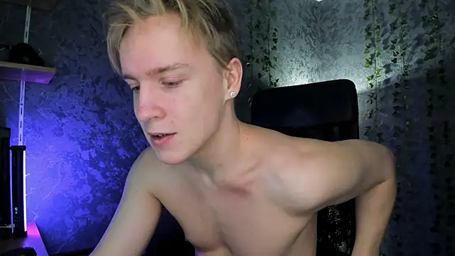 AlexxSweet online show from 12/14/25, 06:41