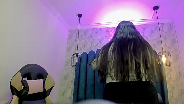 nalalye cruzz  online show from 12/14/25, 03:12