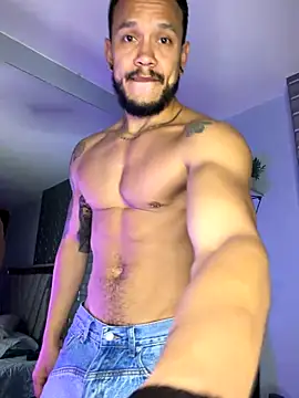 ARON TAYLER01 online show from 11/30/25, 10:30