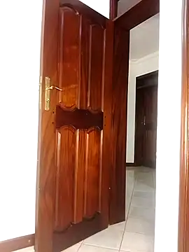 NicRaisaa online show from 10/28/25, 05:22